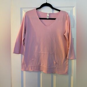 Colorado Clothing - Large - Pink Thin Sweatshirt Capri Sleeves